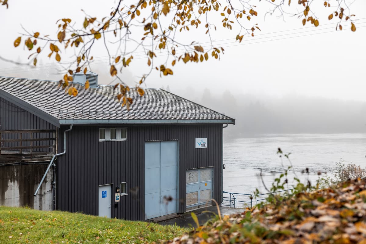 Sundfossen kraftstasjon kraftstasjon fra utsiden Sundfossen kraftstasjon kraftstasjon fra utsiden